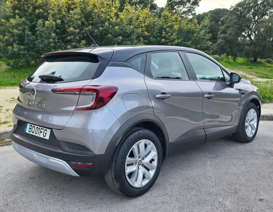 RENAULT CAPTUR